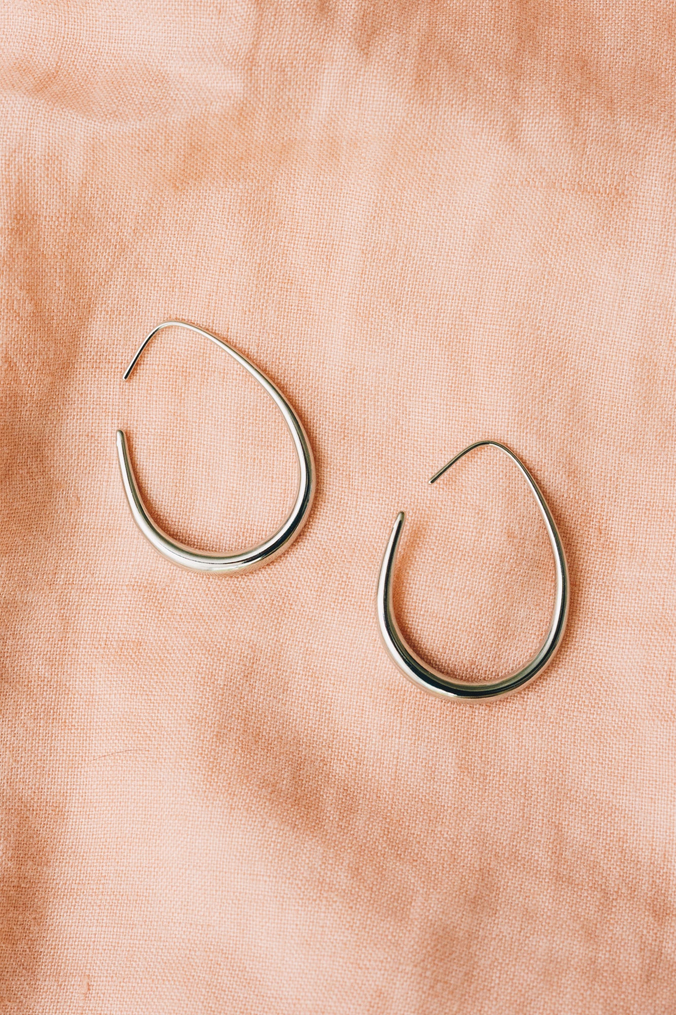 Frances Threader Hoop Earrings | 18k Gold Plating