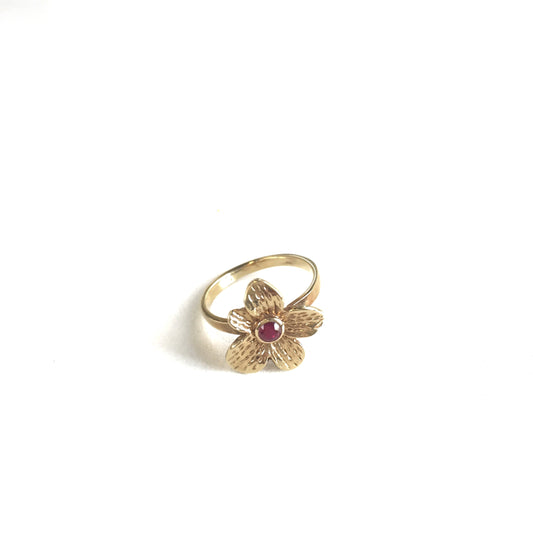 jcr1017r-fleur-ring-in-ruby