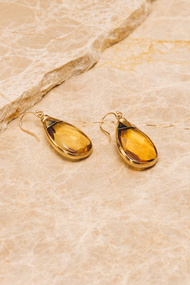 quartz gemstone teardrop earrings