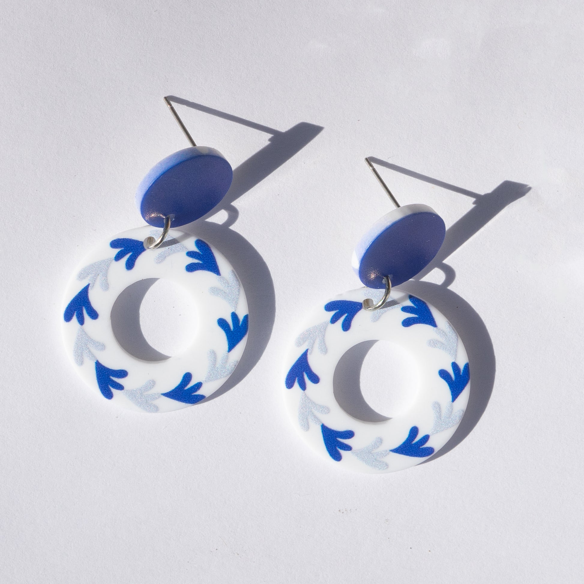 blue and white circle summer earrings