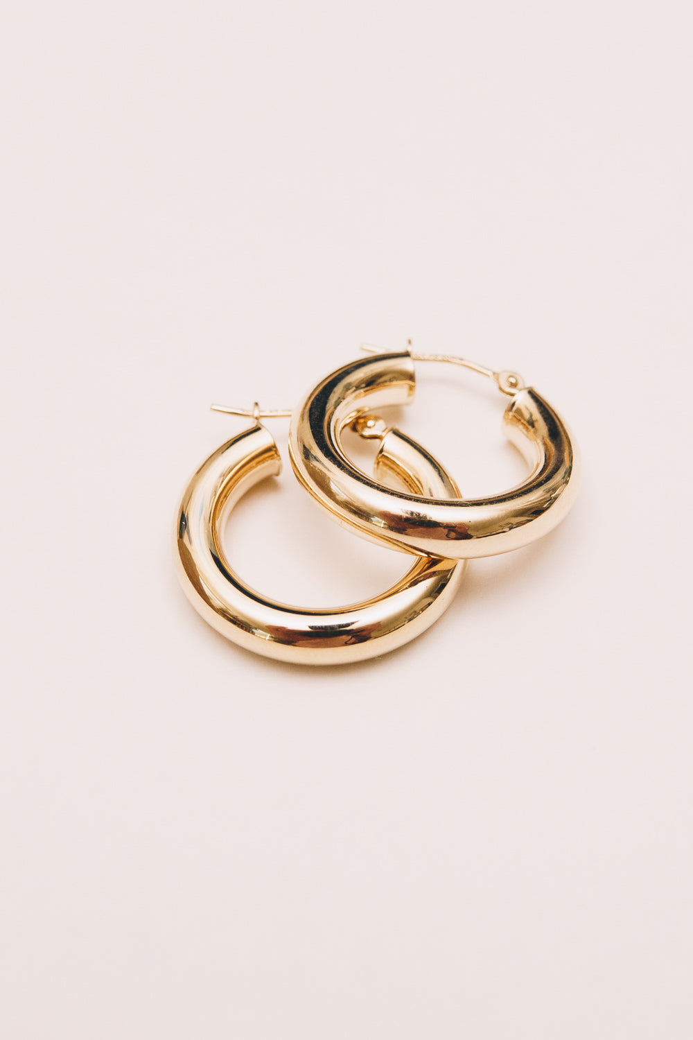 20 mm Tube Hoop Earrings 14K Gold - Main Image
