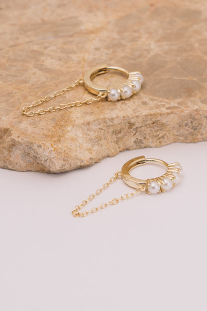 pearl huggie hoop chain dangle earrings