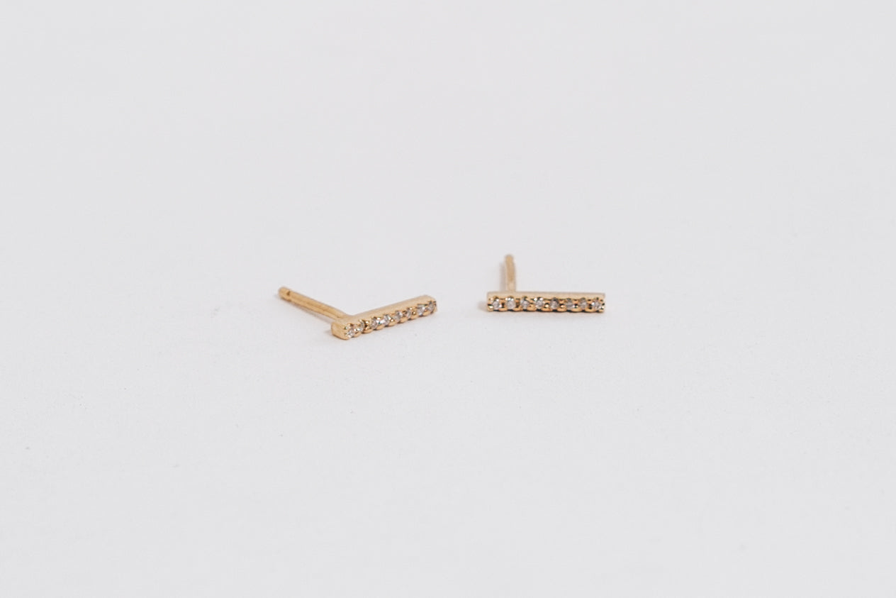 Diamond Pavé Bar Earring | 14K Yellow Gold