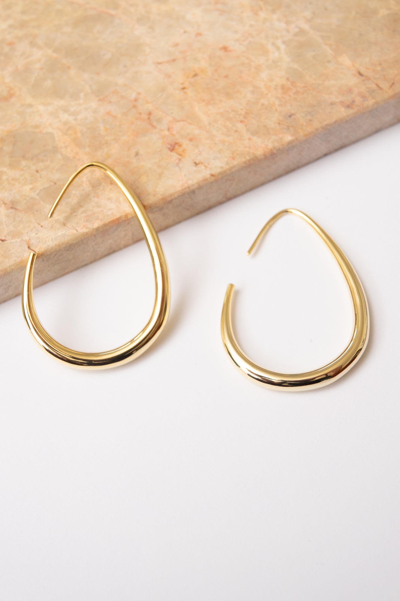 Frances Threader Hoop Earrings | 18k Gold Plating