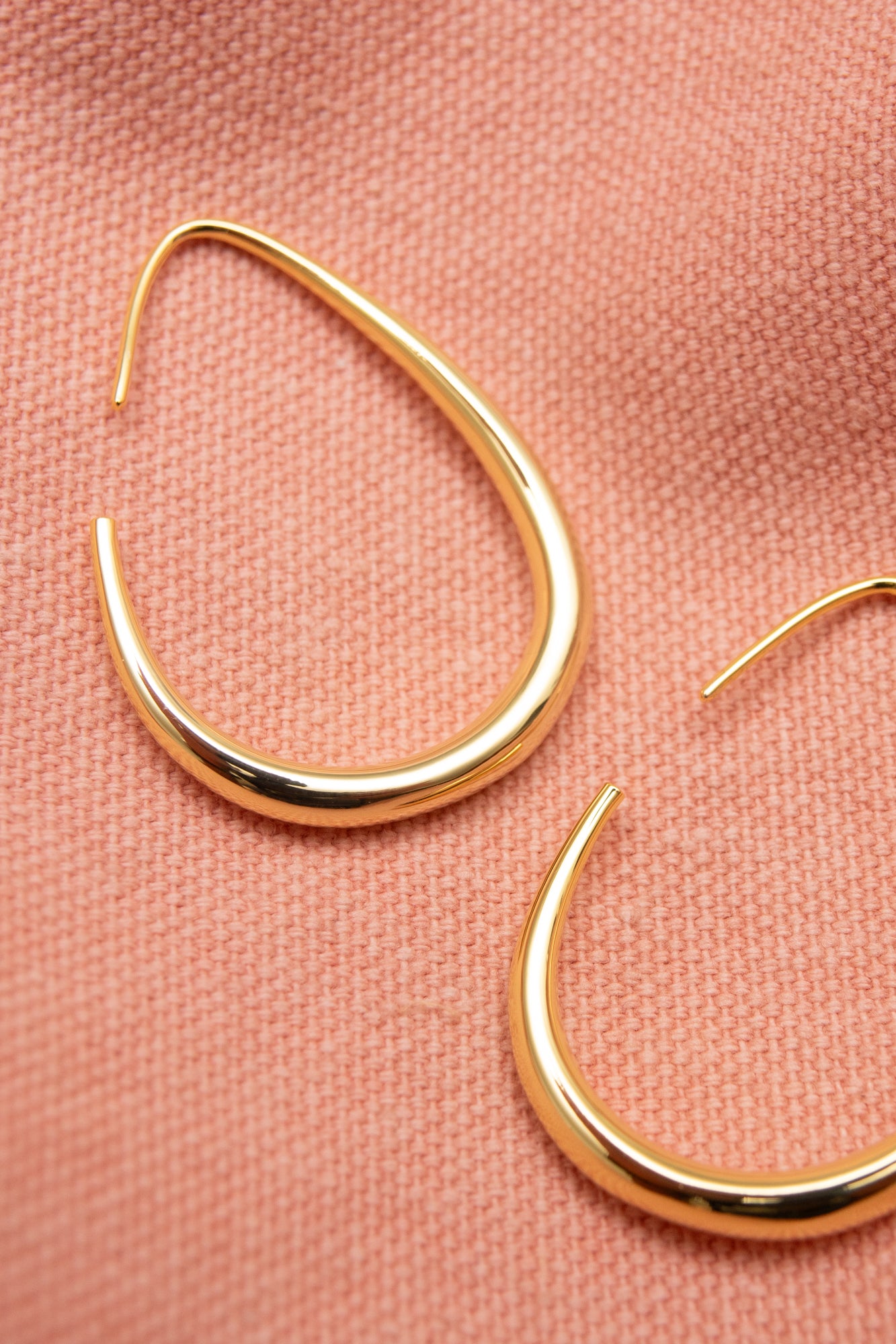 Frances Threader Hoop Earrings | 18k Gold Plating