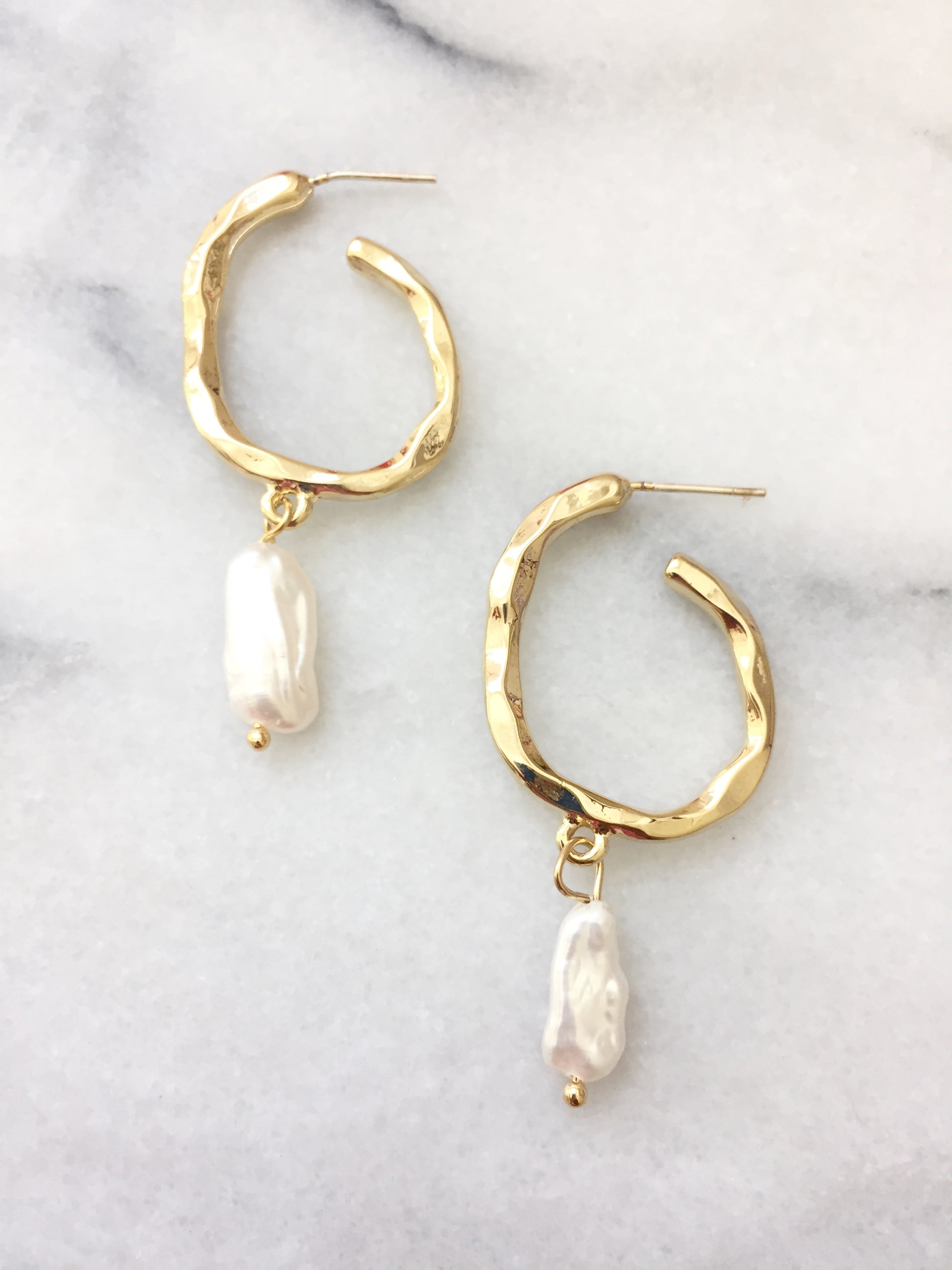 pearl hoop earrings gold