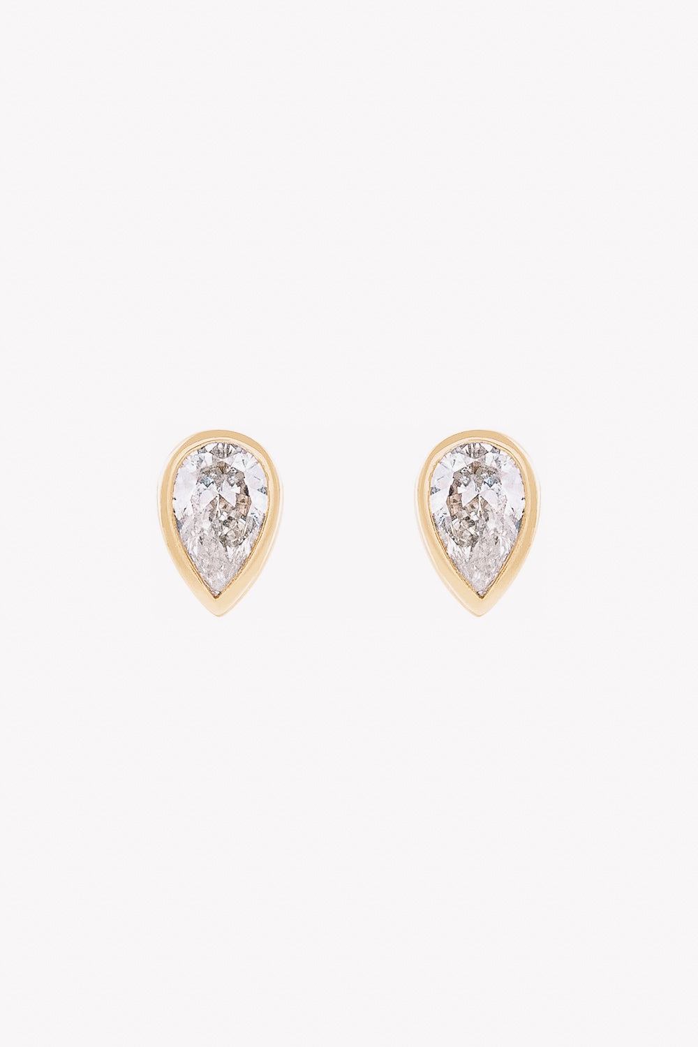 diamond pear shaped stud earrings