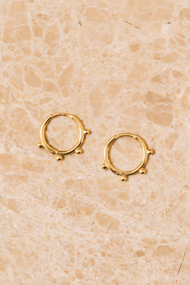 gold huggie hoop earrings