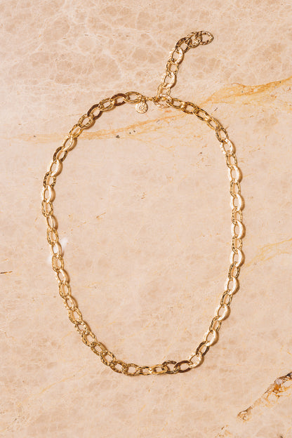 gold hammered chain necklace