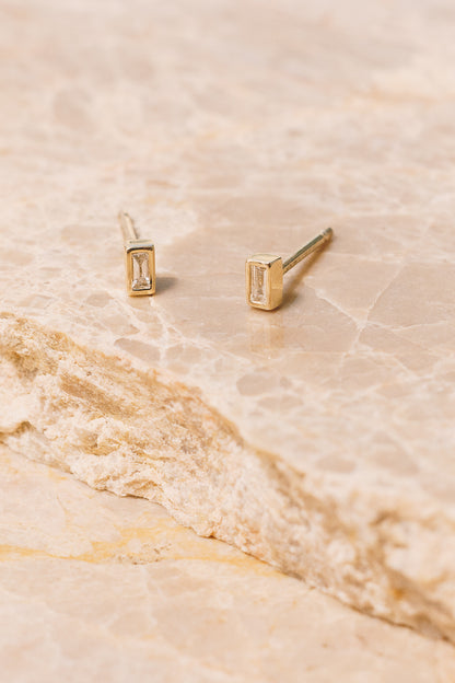 diamond baguette stud earrings