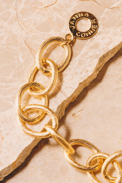 gold link chain closeup
