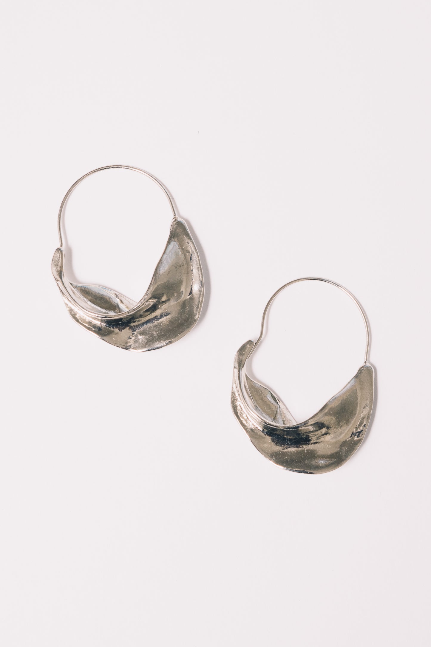 Taye Hoop Earrings | 18k White Gold Plating