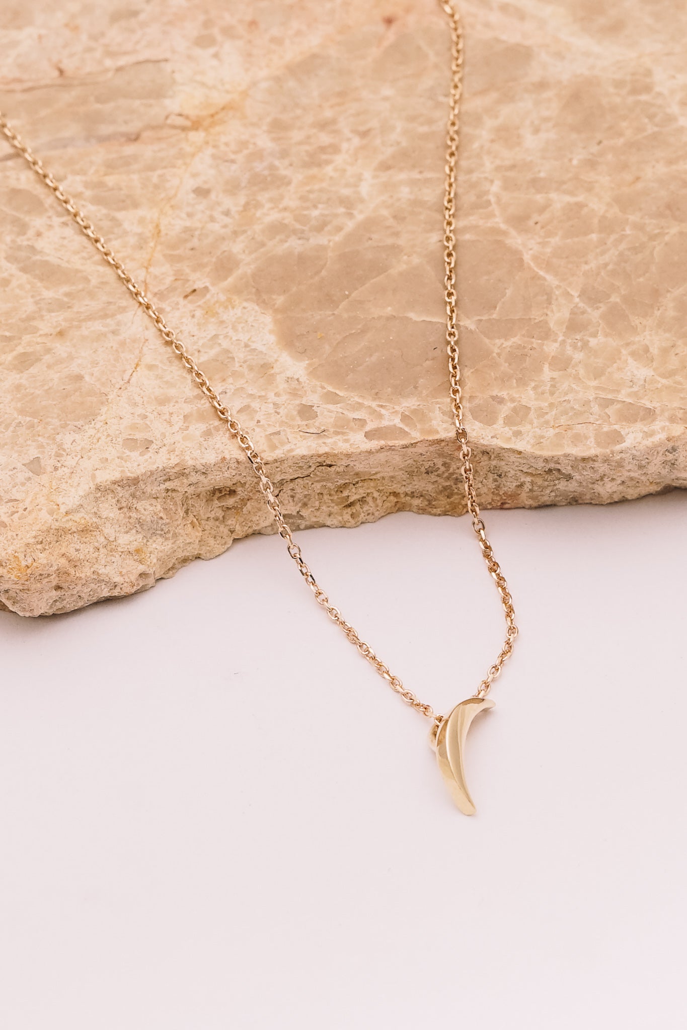 gold crescent moon necklace