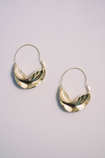 Taye Hoop Earrings | 18k White Gold Plating