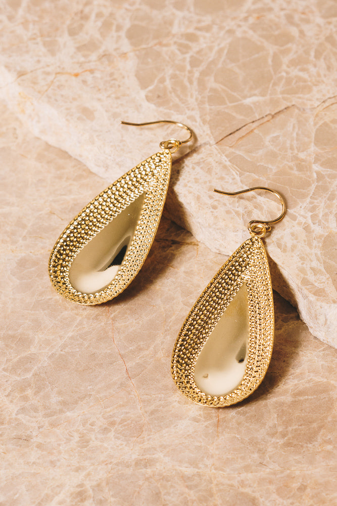 gold teardrop earrings