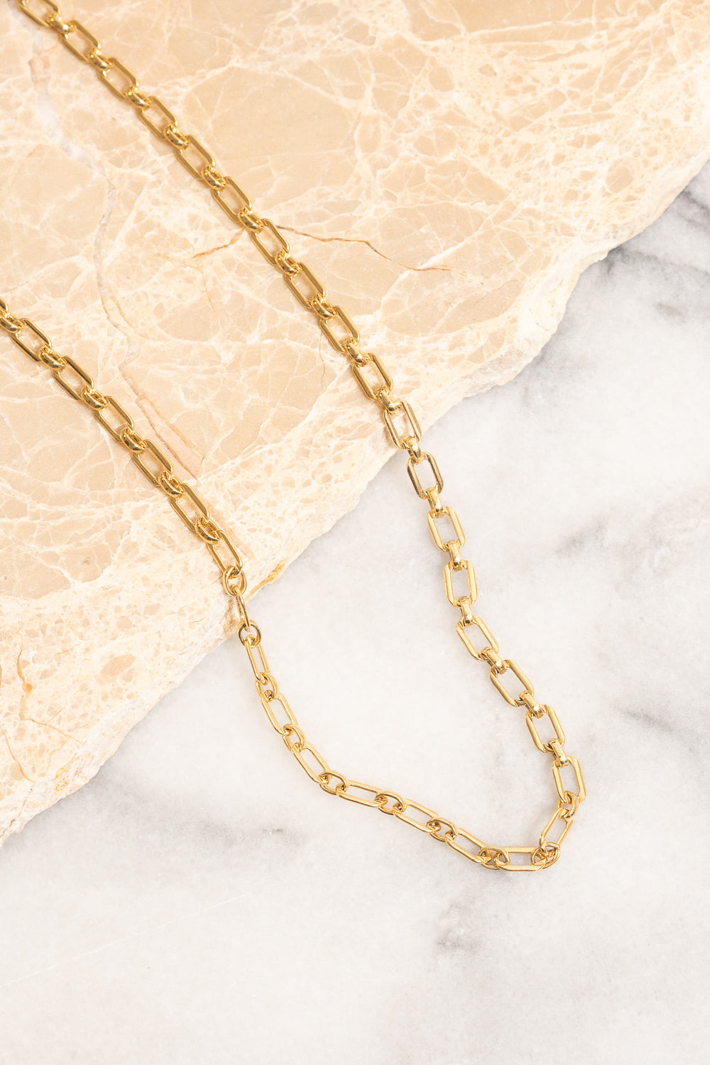 vintage style gold chain necklace