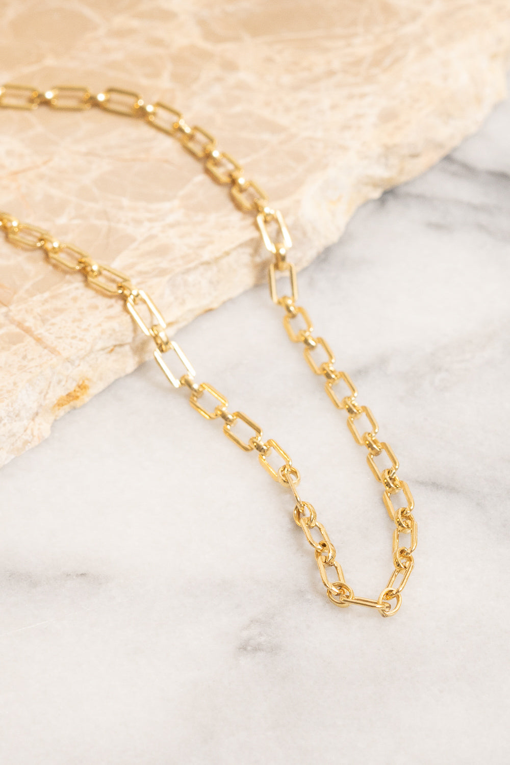 vintage style gold chain necklace
