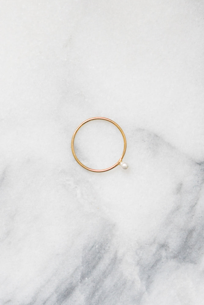 gold fill stacking ring with freshwater pearl bead