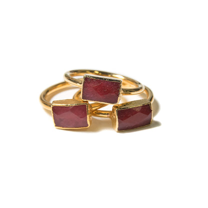 red rectangular stacking ring set